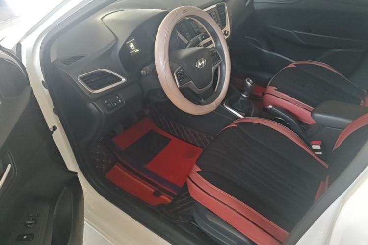 Used Hyundai Verna (new generation) 2020 1.4L Manual GLS Cool Edition Driver Seat