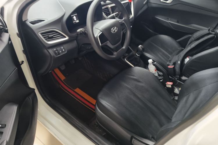 Used Hyundai Verna (new generation) 2020 1.4L Manual GS Youth Edition Driver Seat