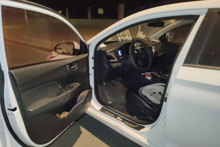Used Hyundai Verna (new generation) 2020 1.4L Manual GLS Cool Edition Driver Seat
