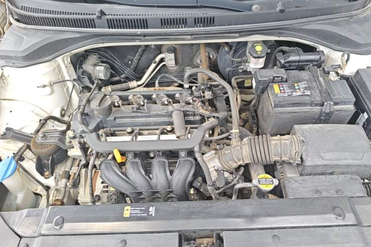 Used Hyundai Verna (new generation) 2020 1.4L CVT GLS Cool Edition Engine Bay