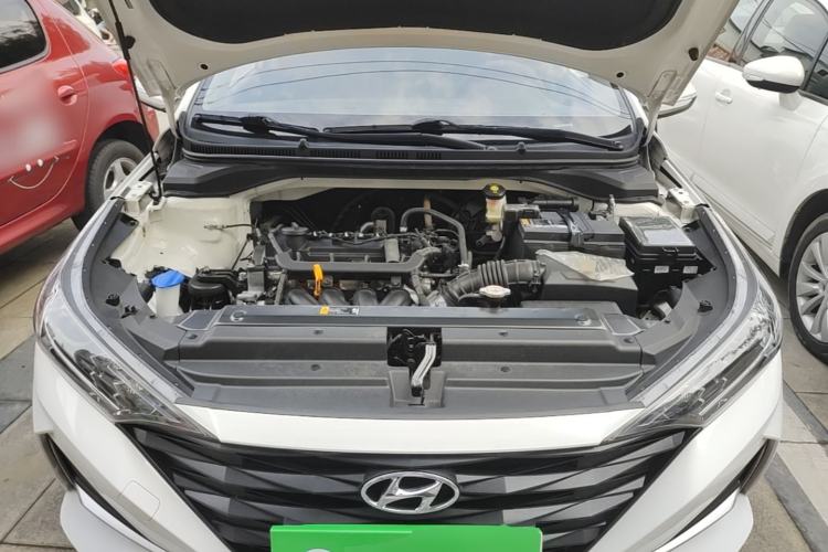 Used Hyundai Verna (new generation) 2020 1.4L CVT GLS Cool Edition Engine Bay