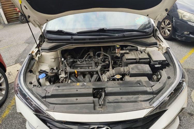 Used Hyundai Verna (new generation) 2020 1.4L CVT GLS Cool Edition Engine Bay