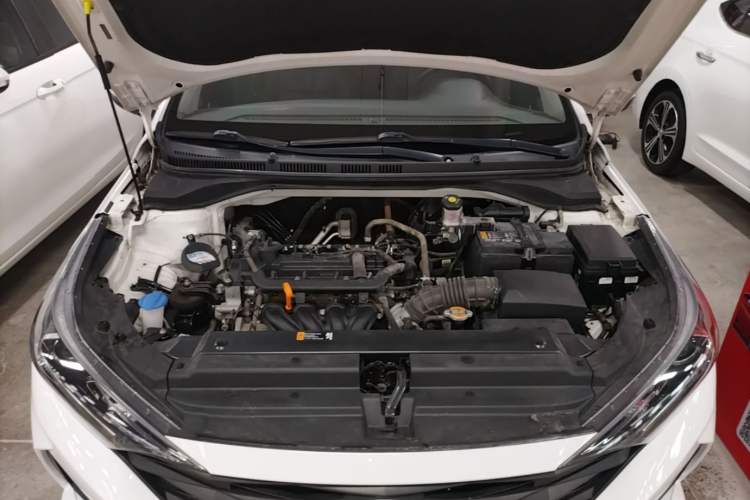 Used Hyundai Verna (new generation) 2020 1.4L CVT GLS Cool Edition Engine Bay