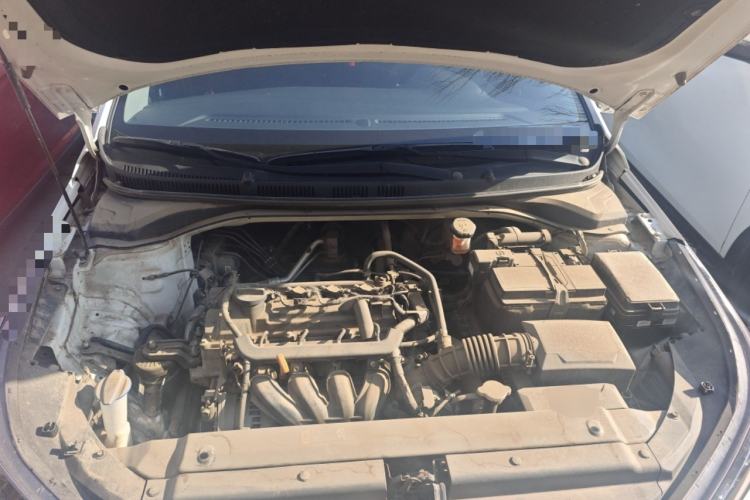 Used Hyundai Verna (new generation) 2020 1.4L CVT GLS Cool Edition Engine Bay