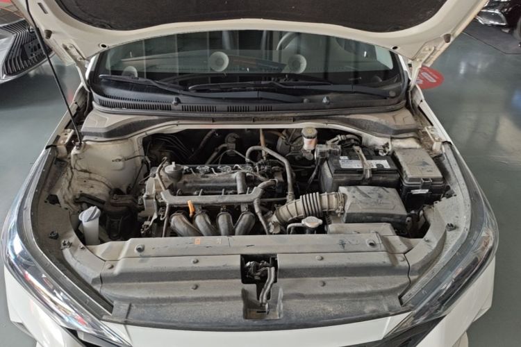Used Hyundai Verna (new generation) 2020 1.4L Manual GLS Cool Edition Engine Bay