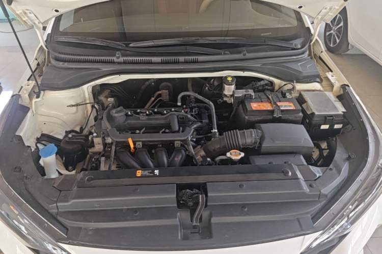 Used Hyundai Verna (new generation) 2020 1.4L Manual GLS Cool Edition Engine Bay