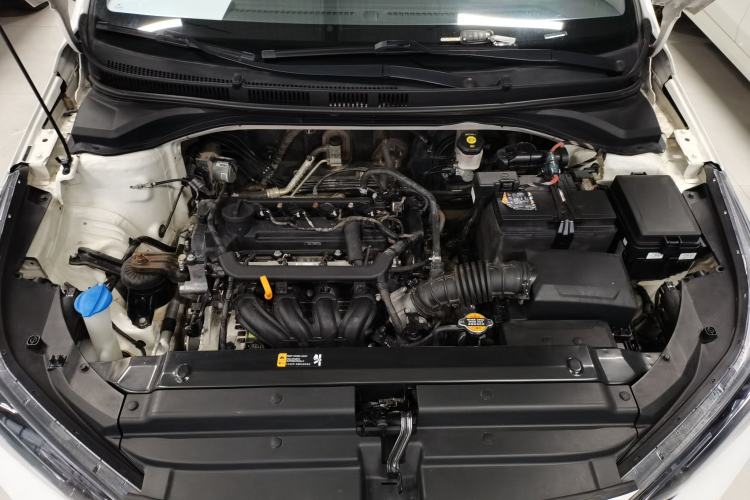 Used Hyundai Verna (new generation) 2020 1.4L CVT GLS Cool Edition Engine Bay