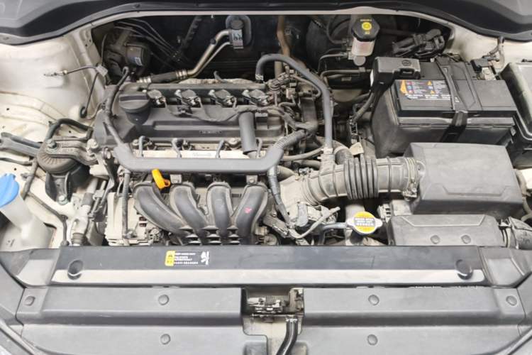 Used Hyundai Verna (new generation) 2020 1.4L Manual GS Youth Edition Engine Bay