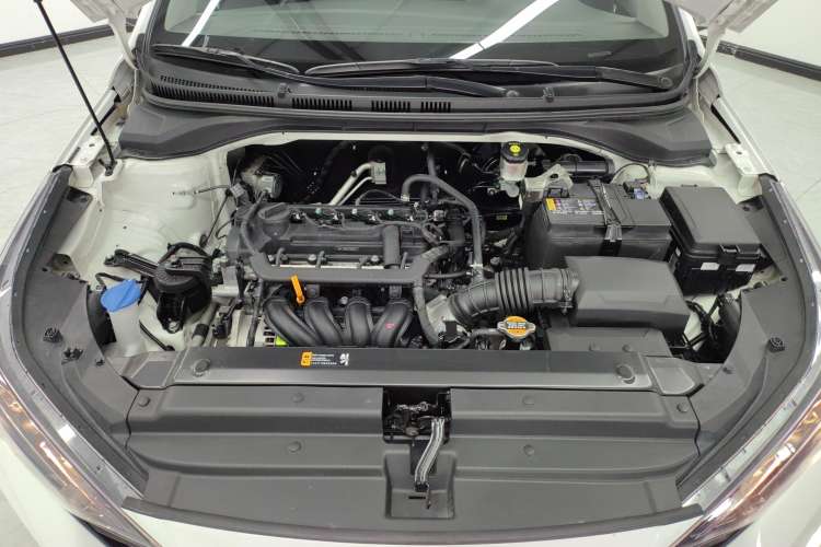 Used Hyundai Verna (new generation) 2020 1.4L CVT GLS Cool Edition Engine Bay