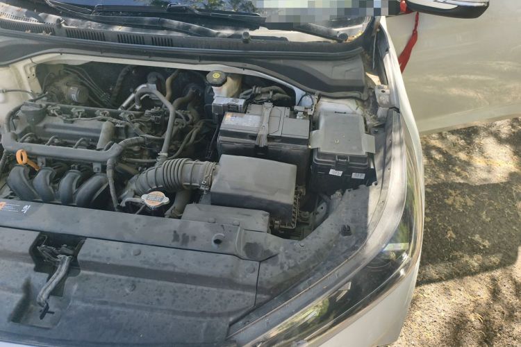 Used Hyundai Verna (new generation) 2020 1.4L Manual GLS Cool Edition Engine Bay Left