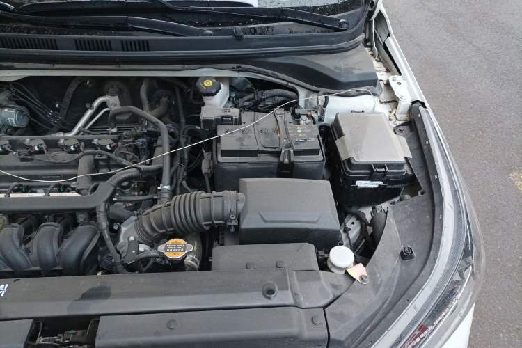 Used Hyundai Verna (new generation) 2020 1.4L Manual GLS Cool Edition Engine Bay Left