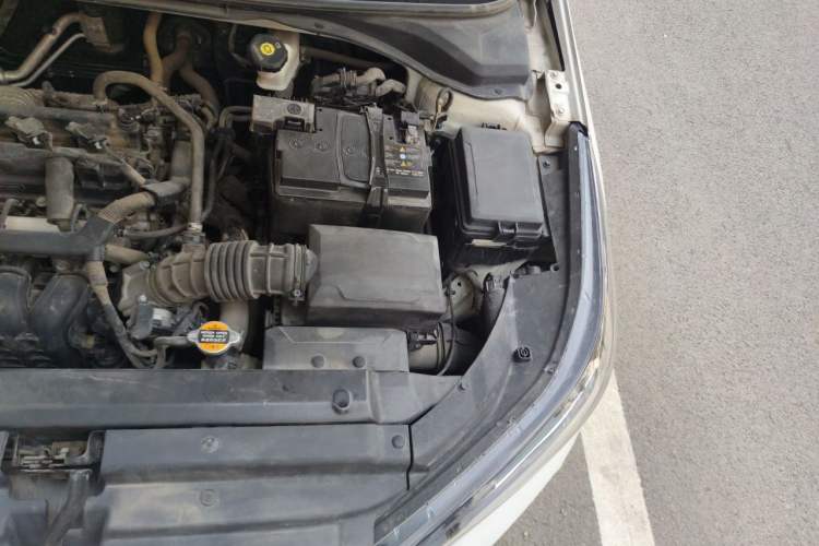 Used Hyundai Verna (new generation) 2020 1.4L Manual GLS Cool Edition Engine Bay Left