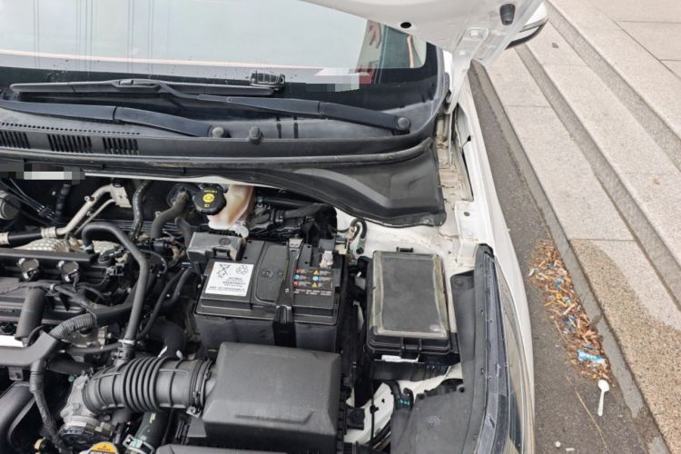 Used Hyundai Verna (new generation) 2020 1.4L Manual GLS Cool Edition Engine Bay Left
