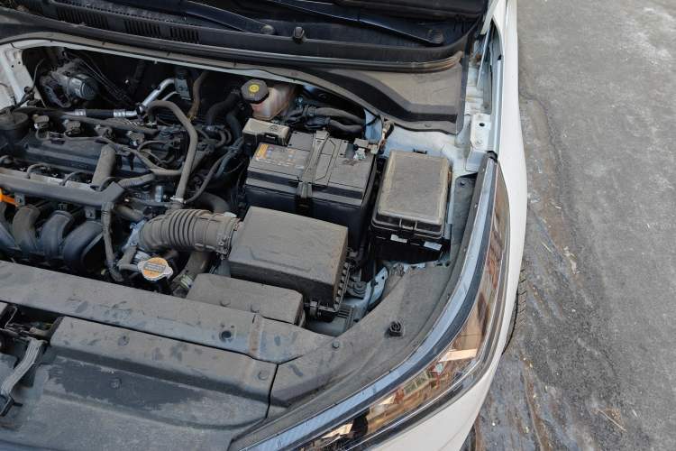 Used Hyundai Verna (new generation) 2020 1.4L Manual GLS Cool Edition Engine Bay Left
