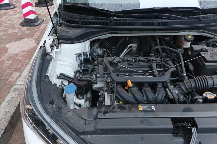 Used Hyundai Verna (new generation) 2020 1.4L Manual GLS Cool Edition Engine Bay Right