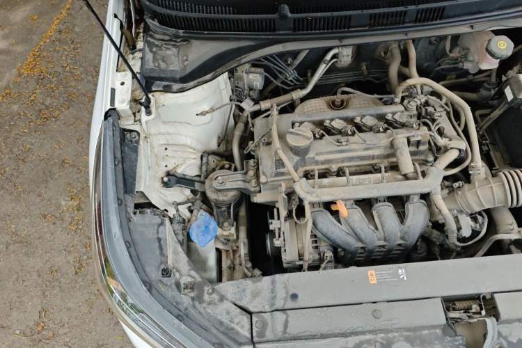 Used Hyundai Verna (new generation) 2020 1.4L CVT GLS Cool Edition Engine Bay Right