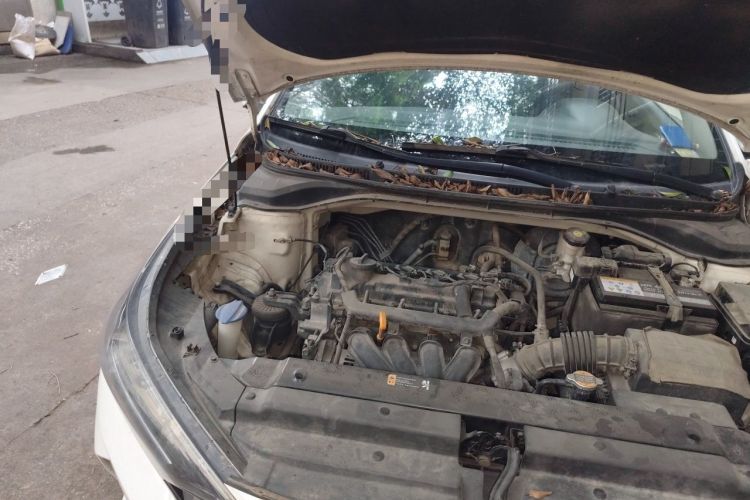 Used Hyundai Verna (new generation) 2020 1.4L CVT GLS Cool Edition Engine Bay Right