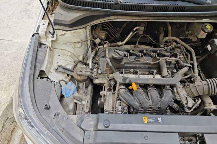 Used Hyundai Verna (new generation) 2020 1.4L Manual GLS Cool Edition Engine Bay Right