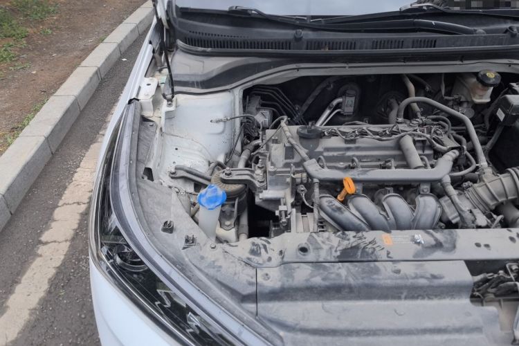 Used Hyundai Verna (new generation) 2020 1.4L CVT GLS Cool Edition Engine Bay Right