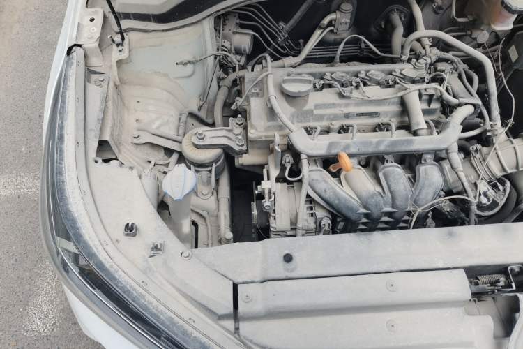 Used Hyundai Verna (new generation) 2020 1.4L Manual GLS Cool Edition Engine Bay Right