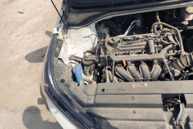 Used Hyundai Verna (new generation) 2020 1.4L Manual GLS Cool Edition Engine Bay Right