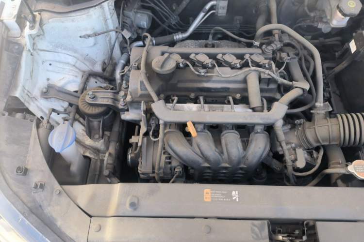 Used Hyundai Verna (new generation) 2020 1.4L Manual GLS Cool Edition Engine Bay Right