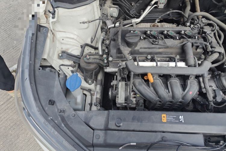 Used Hyundai Verna (new generation) 2020 1.4L CVT GLS Cool Edition Engine Bay Right