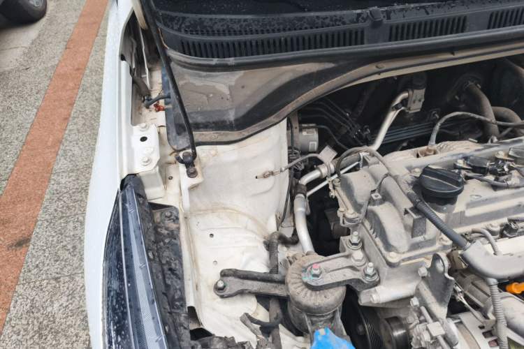 Used Hyundai Verna (new generation) 2020 1.4L CVT GLS Cool Edition Engine Bay Right