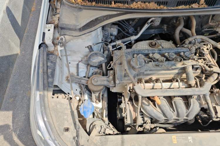 Used Hyundai Verna (new generation) 2020 1.4L CVT GLS Cool Edition Engine Bay Right