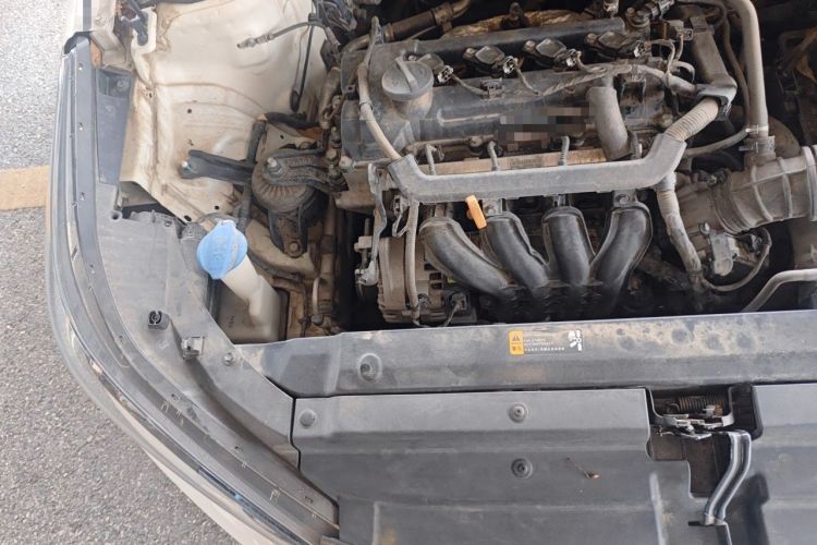 Used Hyundai Verna (new generation) 2020 1.4L CVT GLS Cool Edition Engine Bay Right