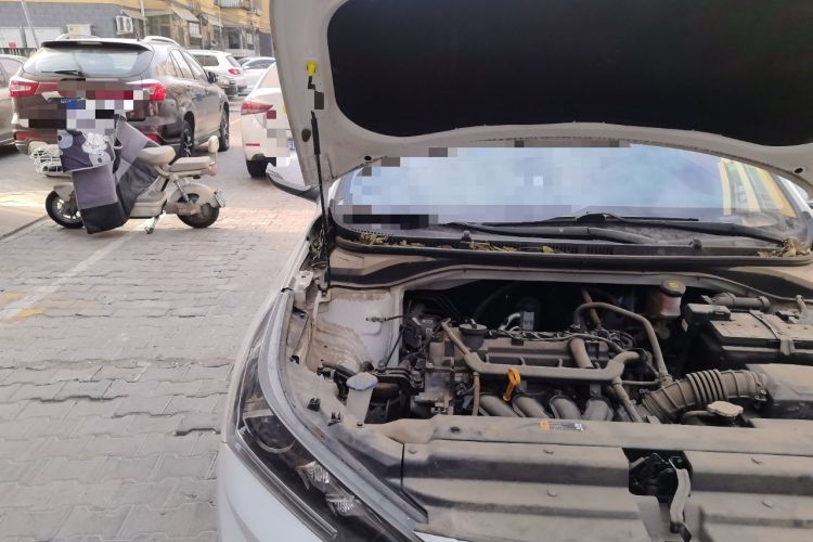 Used Hyundai Verna (new generation) 2020 1.4L CVT GLS Cool Edition Engine Bay Right