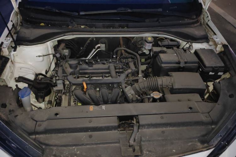 Used Hyundai Verna (new generation) 2020 1.4L CVT GLS Cool Edition Engine Bay