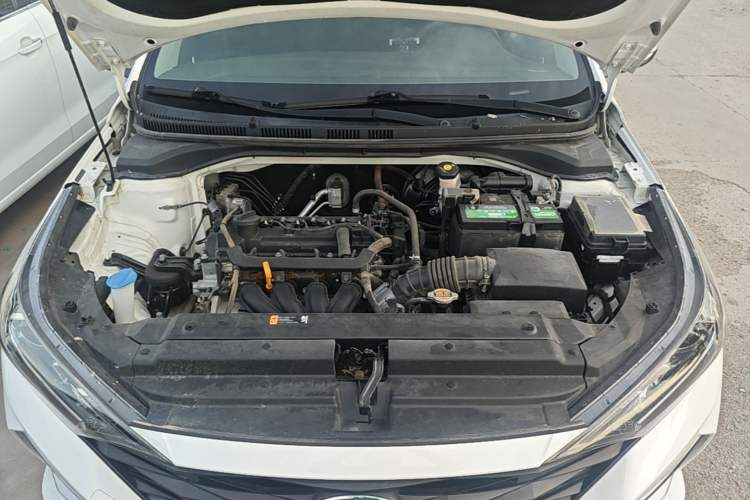 Used Hyundai Verna (new generation) 2020 1.4L CVT GLS Cool Edition Engine Bay