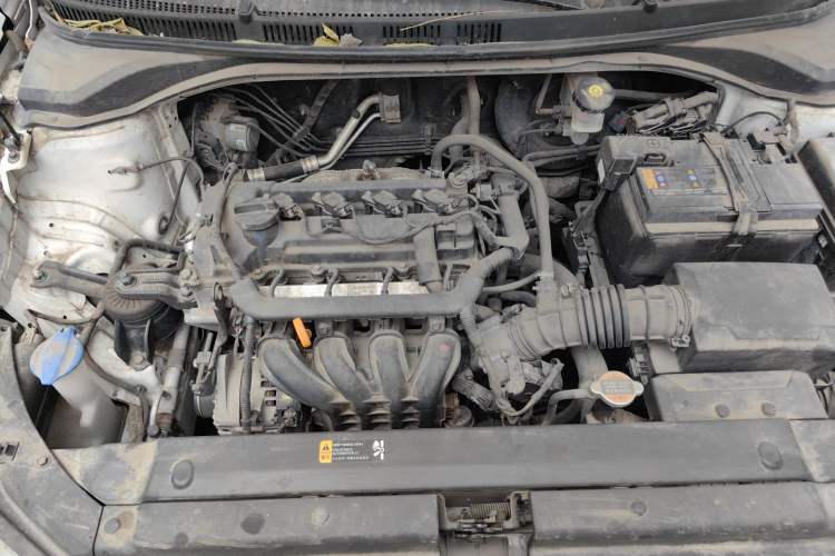 Used Hyundai Verna (new generation) 2020 1.4L Manual GLS Cool Edition Engine Bay