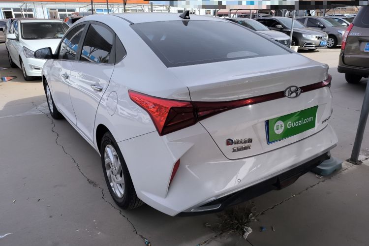 Used Hyundai Verna (new generation) 2020 1.4L Manual GLS Cool Edition Exterior 10