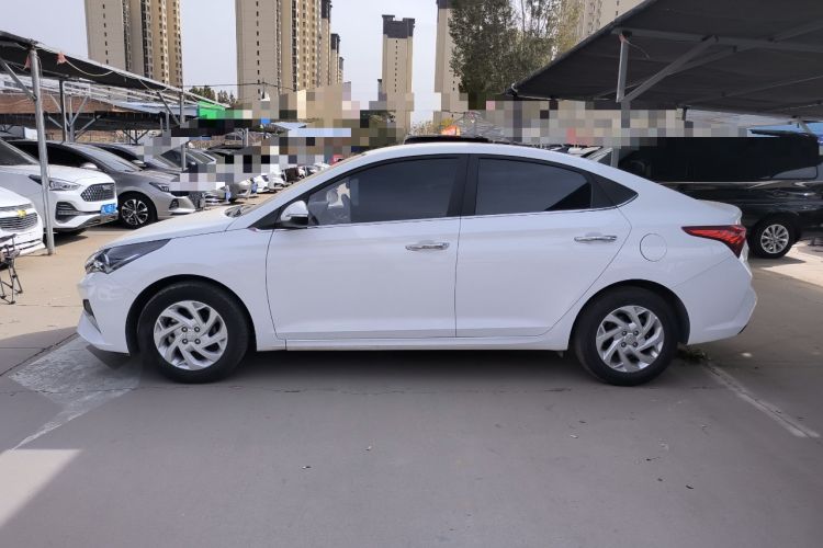 Used Hyundai Verna (new generation) 2020 1.4L Manual GLS Cool Edition Exterior 11