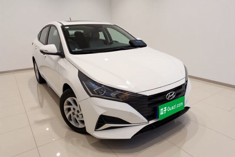 Used Hyundai Verna (new generation) 2020 1.4L Manual GLS Cool Edition Exterior 2