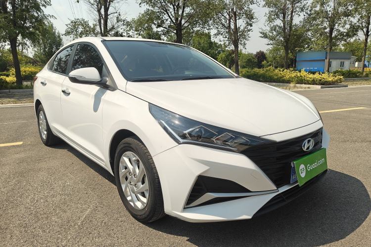 Used Hyundai Verna (new generation) 2020 1.4L CVT GLS Cool Edition Exterior 2