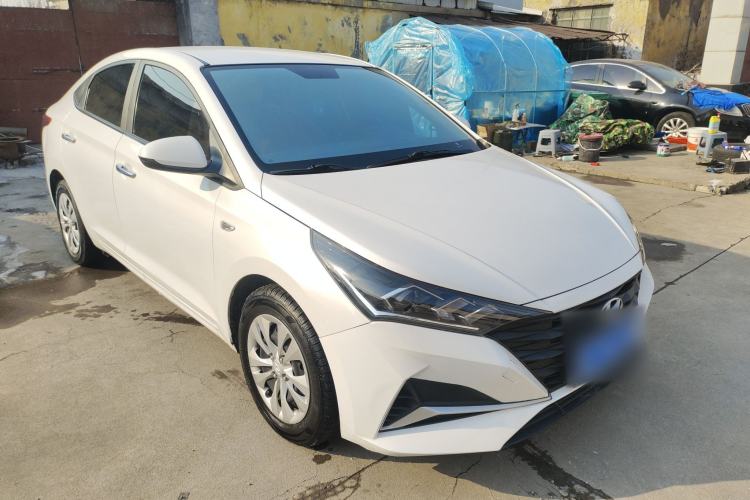 Used Hyundai Verna (new generation) 2020 1.4L Manual GS Youth Edition Exterior 2