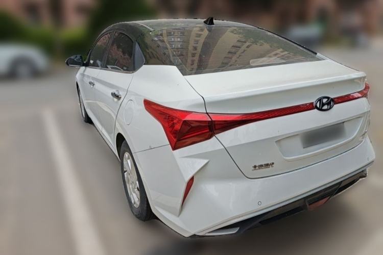 Used Hyundai Verna (new generation) 2020 1.4L CVT GLS Cool Edition Exterior 3