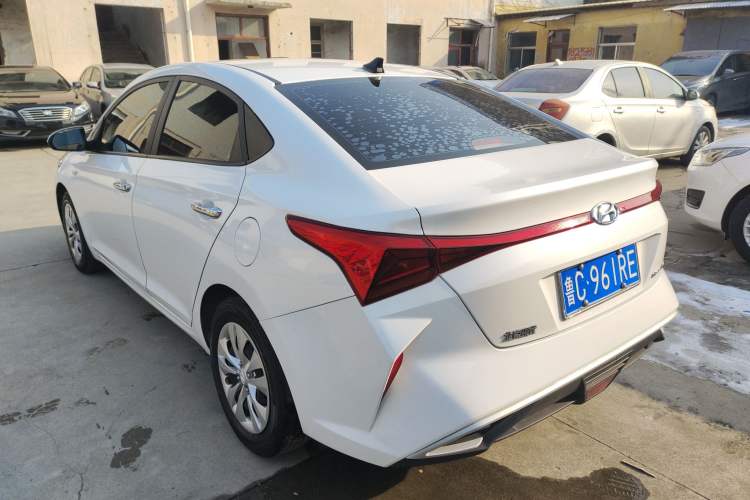 Used Hyundai Verna (new generation) 2020 1.4L Manual GS Youth Edition Exterior 3