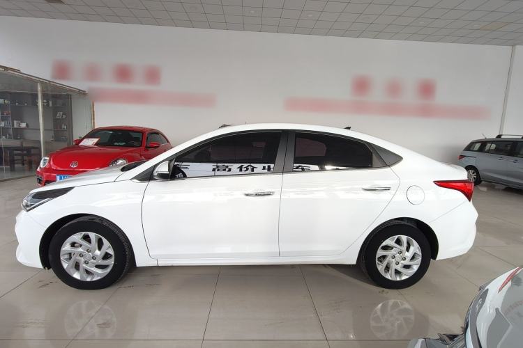 Used Hyundai Verna (new generation) 2020 1.4L CVT GLS Cool Edition Exterior 3