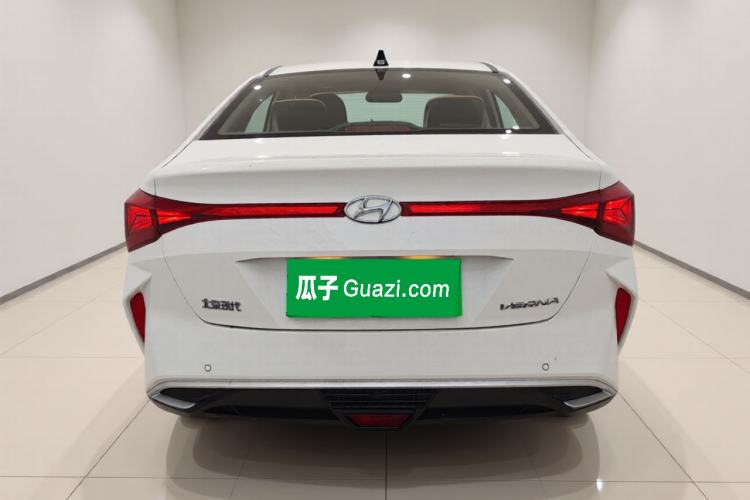 Used Hyundai Verna (new generation) 2020 1.4L Manual GLS Cool Edition Exterior 4