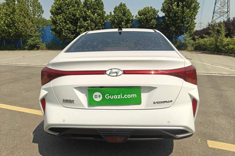 Used Hyundai Verna (new generation) 2020 1.4L CVT GLS Cool Edition Exterior 4