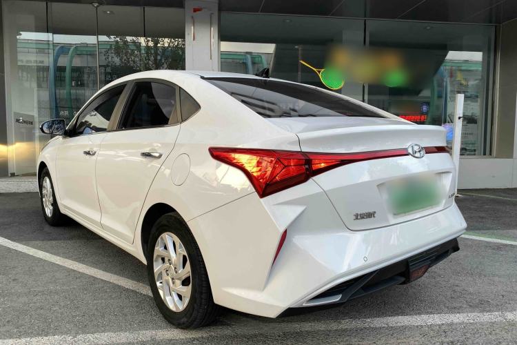 Used Hyundai Verna (new generation) 2020 1.4L CVT GLS Cool Edition Exterior 5