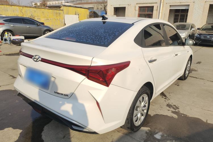 Used Hyundai Verna (new generation) 2020 1.4L Manual GS Youth Edition Exterior 5