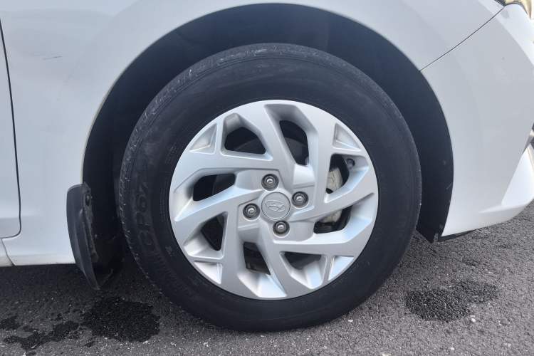 Used Hyundai Verna (new generation) 2020 1.4L Manual GLS Cool Edition Exterior 7