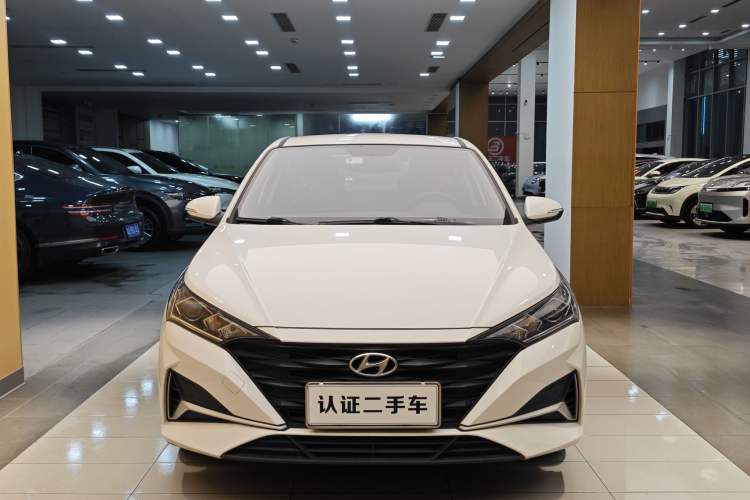 Used Hyundai Verna (new generation) 2020 1.4L CVT GLS Cool Edition Exterior 9