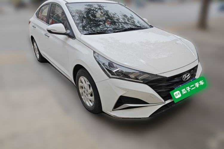 Used Hyundai Verna (new generation) 2020 1.4L Manual GLS Cool Edition Front Right 45 Deg
