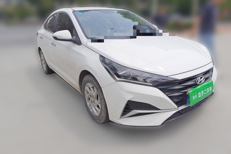 Used Hyundai Verna (new generation) 2020 1.4L Manual GLS Cool Edition Front Right 45 Deg